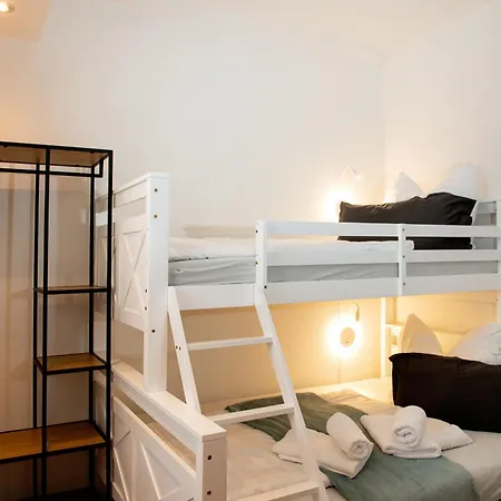 Savor 5 Personen 2 Schlafzimmer Babybett Netflix Balkon Zentrum Daire *