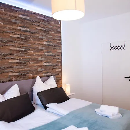 Daire Savor 5 Personen 2 Schlafzimmer Babybett Netflix Balkon Zentrum