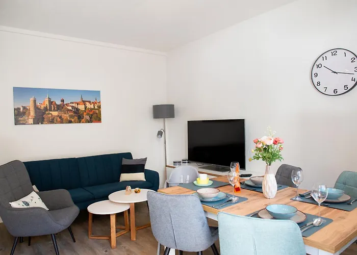 Savor 5 Personen 2 Schlafzimmer Babybett Netflix Balkon Zentrum