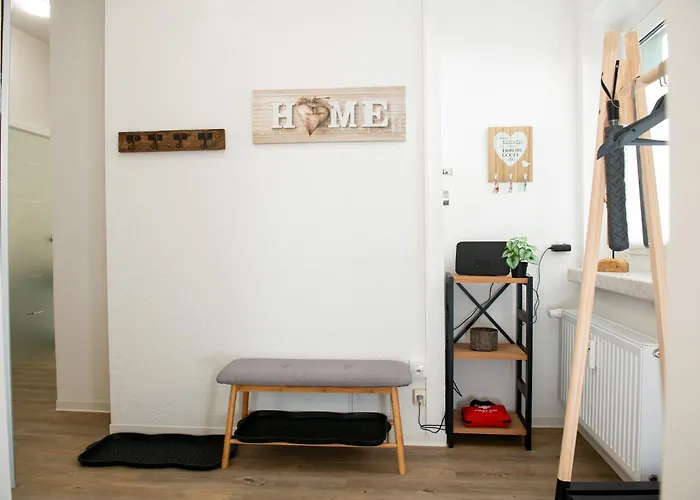 Savor 5 Personen 2 Schlafzimmer Babybett Netflix Balkon Zentrum באוטזן